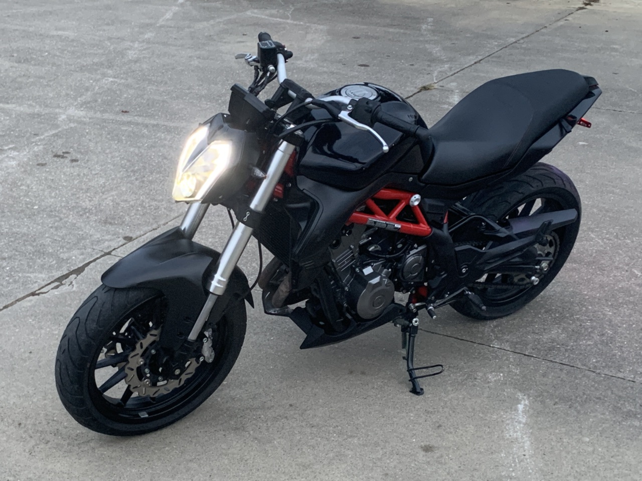 2020 Benelli 302S